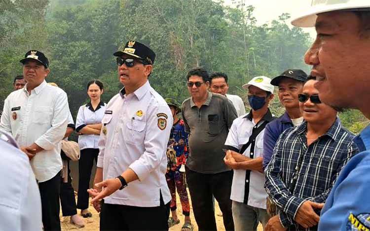 DPRD Barito Utara Dorong Percepatan Akses Jalan untuk Wujudkan Desa Berlistrik