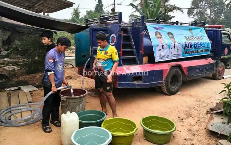 Pemprov Kalteng Salurkan Bantuan Air Bersih ke Barito Timur, Distribusi Dilakukan Bertahap