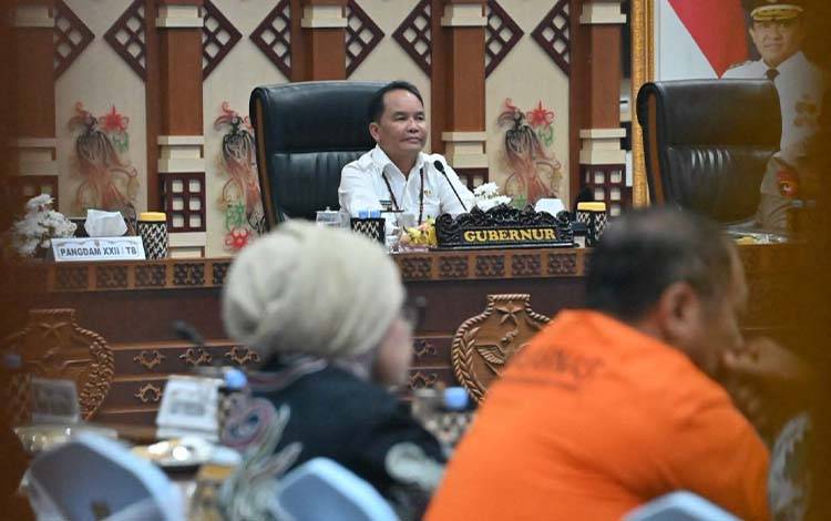 Pemprov Kalteng Buka Peluang Gunakan Busa Sabun Hasil Uji UPR untuk Karhutla, Efektivitas Harus Dibuktikan