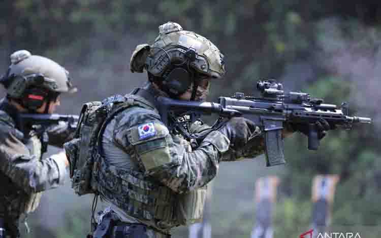 Prajurit dari Empat Korps Marinir Asah Kemampuan Menembak di Ajang SGS