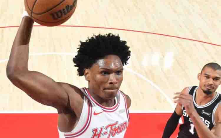 Amen Thompson Perpanjang Kontrak Lima Tahun Bersama Houston Rockets