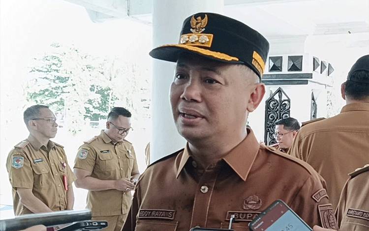 Bupati Barsel Sebut Kritik Mahasiswa Terkait Karhutla sebagai Bukti Sayang dan Perhatian