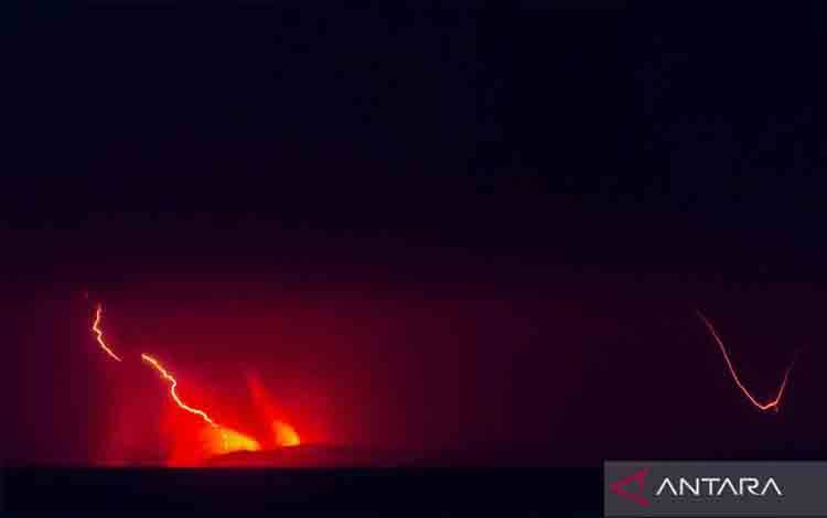 BMKG Terus Pantau Dampak Erupsi Gunung Anak Krakatau