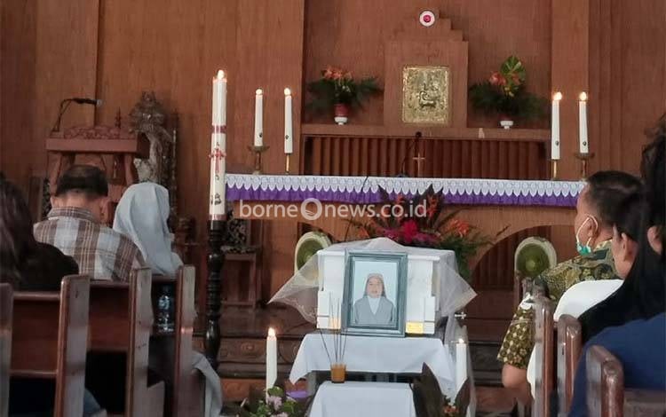 Perempuan Meninggal Usai Terjatuh di Jembatan Pulau Telo Ternyata Kepala SMP Katolik Santo Paulus Kuala Kapuas