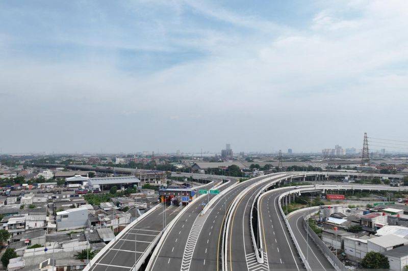 Ekonom: Integrasi Jalan Tol Penting untuk Efisiensi Logistik Nasional