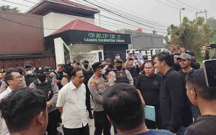Gerakan Pemuda Melawan Korporasi Soroti Karhutla di Wilayah Konsesi Sawit, GAPKI Tegaskan Batas Kewenangannya