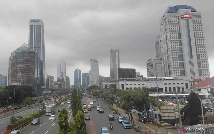Rabu, BMKG Prakirakan Cuaca Sebagian Besar Indonesia Berawan