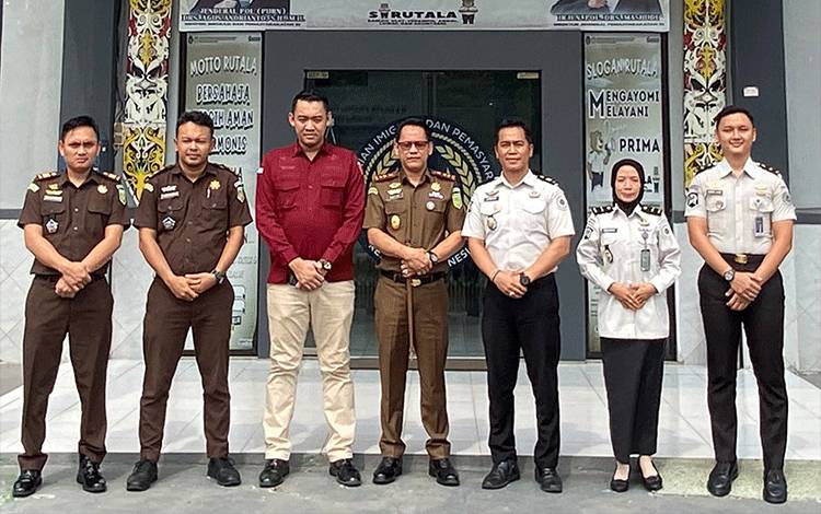 Kajari Barito Timur Sambangi Rutan Tamiang Layang, Sinergi Penegakan Hukum Diperkuat