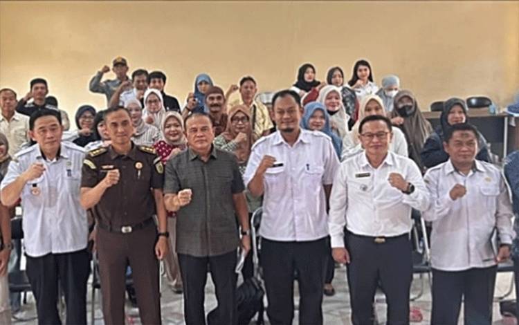 Kejaksaan Negeri Palangka Raya Gelar Penerangan Hukum Cegah Karhutla di Kelurahan Palangka