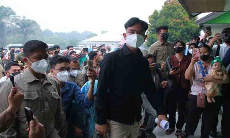Wapres Gibran Kunjungi SDN 2 Petuk Katimpun