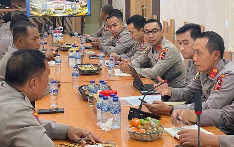 Serdik SPPK Kerja Praktik Padamkan Karhutla di Katingan