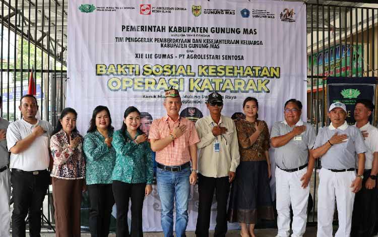Pemkab Gumas Bersama TP PKK dan Pihak Swasta Gelar Operasi Katarak Gratis