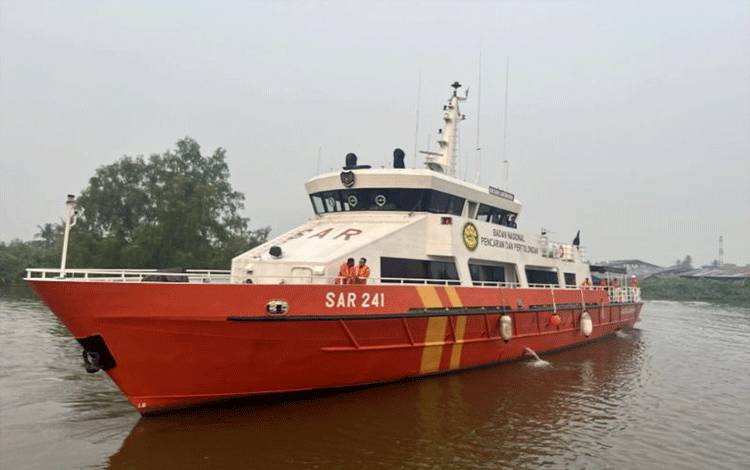 Basarnas Cari Kapal Bawa 243 Penumpang yang Hilang Kontak di Perairan Laut Jawa