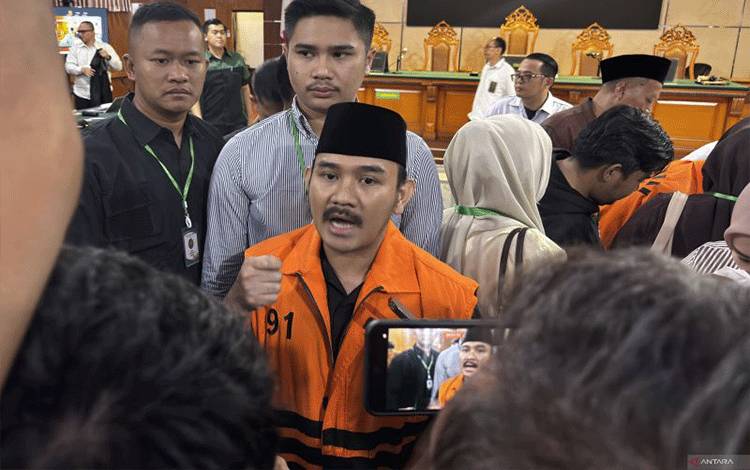 Bupati Bekasi Nonaktif Divonis Enam Tahun Terkait Suap Proyek
