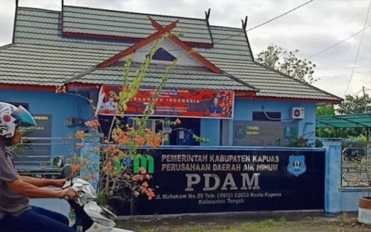 Sebanyak 107 CPNS Kobar Resmi Jadi PNS, Bupati Kobar Tekankan Integritas dan Kinerja