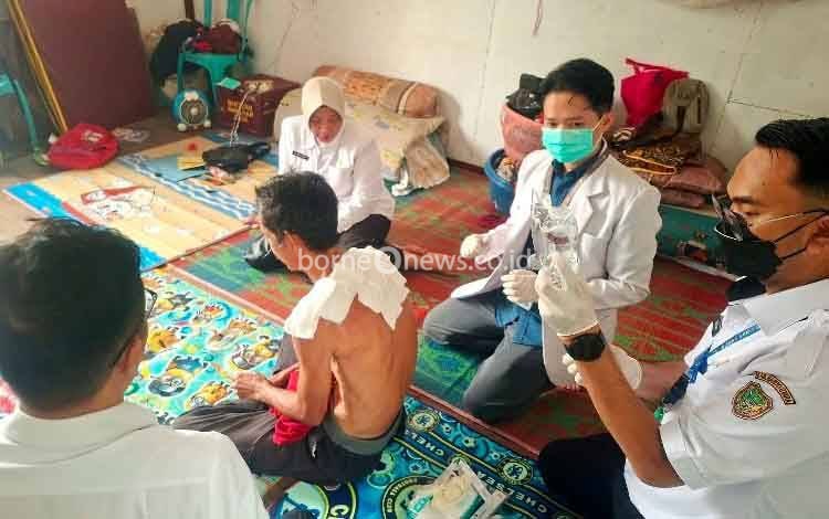 RSUD Muara Teweh Turunkan Layanan Kesehatan Bergerak untuk Korban Kebakaran Liang Buah