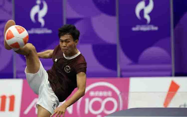 Debutan Yoga Ardika Putra Buka Jalan Teqball Indonesia di Asian Games