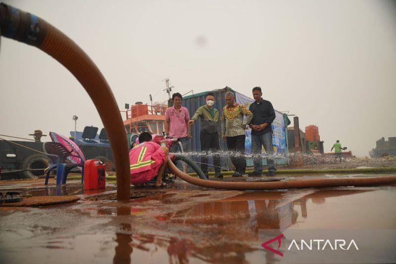 5 Juta Liter Air Tawar Tiba di Pontianak, Perkuat Pasokan Warga di Tengah Intrusi Air Laut