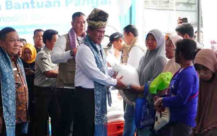 Mentan Tegaskan Beras Produksi Petani Indonesia Perkuat Bantuan Pangan