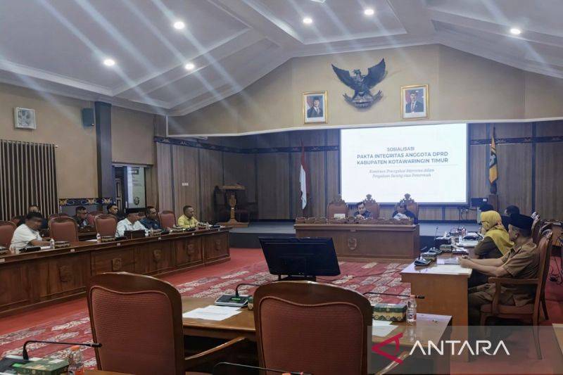 DPRD Kotim Perkuat Pakta Integritas Cegah KKN dalam Pengadaan Barang dan Jasa