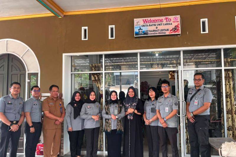 Kemenkum Kalteng Dampingi Perlindungan Kekayaan Intelektual Batik Lamandau