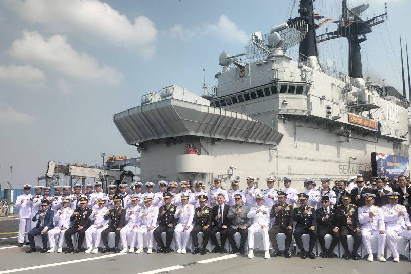 KSAL Ungkap Alasan Kapal Induk Pertama TNI AL Bernama KRI Sriwijaya-100