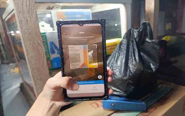 Transaksi Tunai Turun, Masyarakat Mulai Beralih ke Pembayaran Real Time