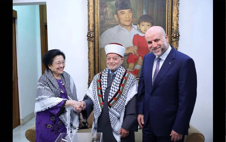 Utusan Palestina Ungkap Imam Besar Tak Dapat Shalat di Masjid Al-Aqsa
