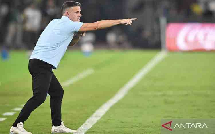 Herdman Minta Dukungan Suporter saat Menjamu Bangladesh