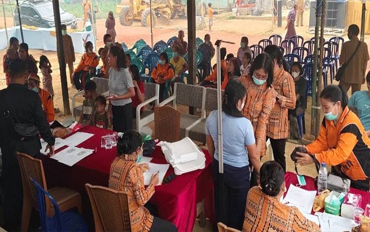 Geber Prokes Hadir di Desa Pangke, Dinkes Seruyan Perkuat Layanan Kesehatan