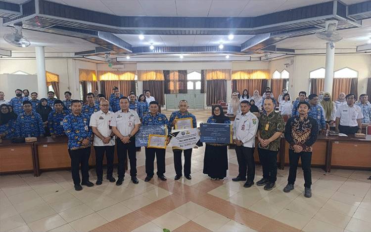 1 Kepala Dinas dan 1 Sekretaris Dinas Pemkab Kotim Pensiun Dini
