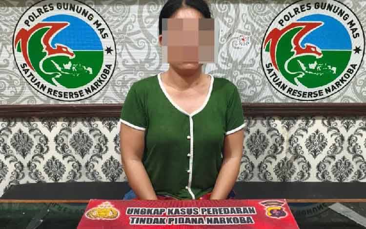 Niat Jual Sabu, Perempuan di Gunung Mas Ditangkap Petugas Satresnarkoba