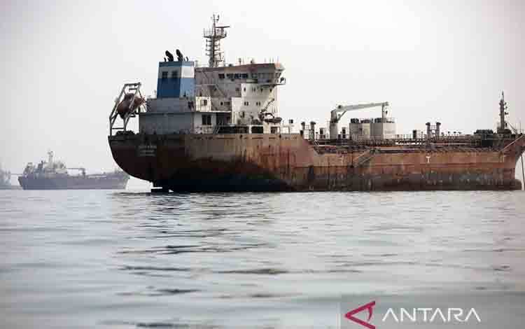 Ledakan kembali Terjadi di Kapal Tanker di Selat Hormuz