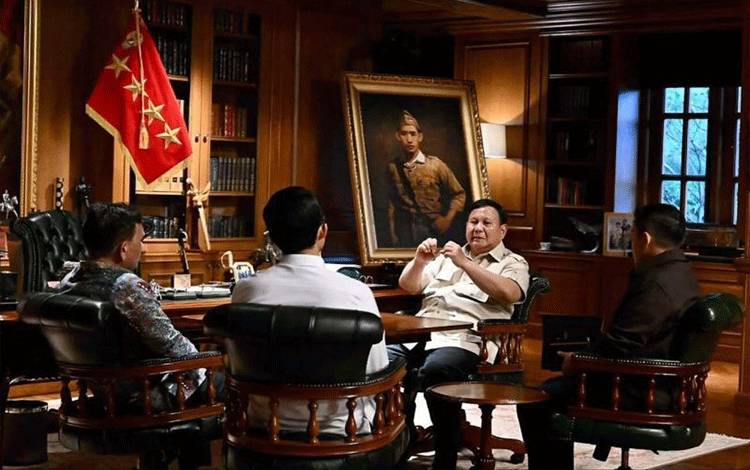Presiden Panggil Syahganda Nainggolan Bahas Penguatan Peran Bakom