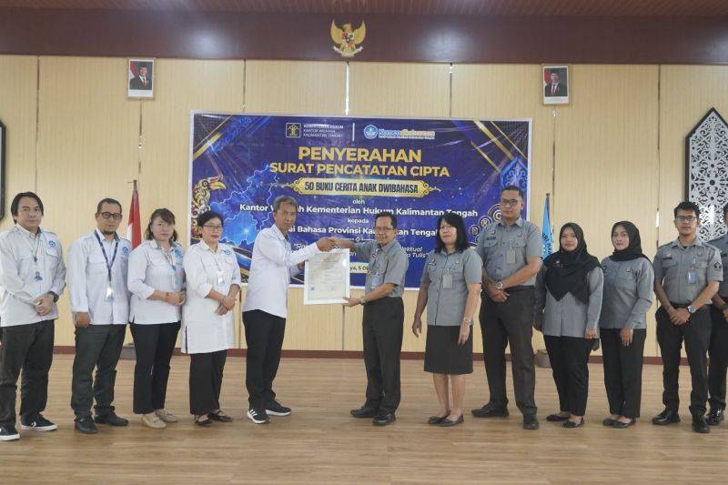 50 Buku Cerita Anak Dwibahasa Kalteng Resmi Dilindungi Hak Cipta