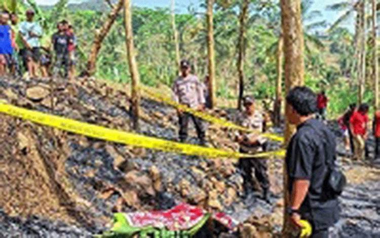Seorang Nenek Meninggal Terbakar saat Bakar Daun
