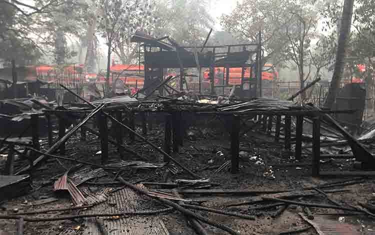Rumah Kayu di Palangka Raya Terbakar, Kerugian Ditaksir Capai Rp 80 Juta