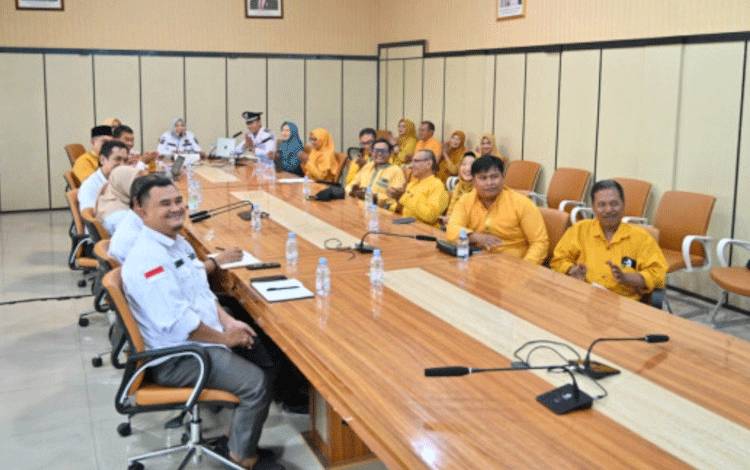 Dua Perwakilan Kobar Ikuti Penjaringan Desa dan Kelurahan Berprestasi Tingkat Nasional