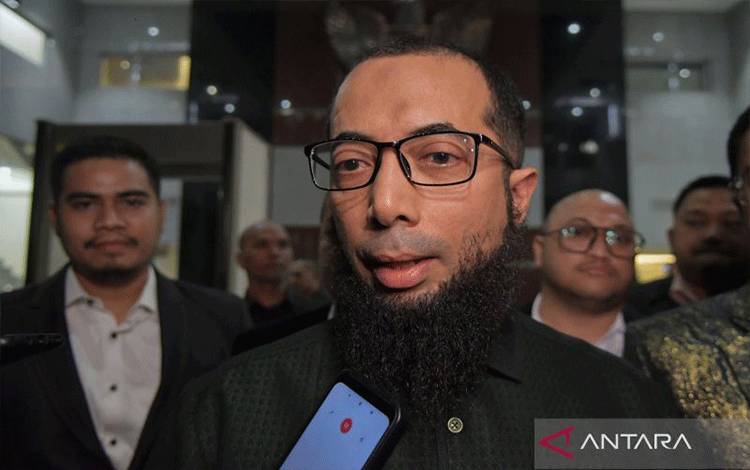 Khalid Basalamah Minta Jadwal Ulang Bersaksi di Sidang Kasus Haji