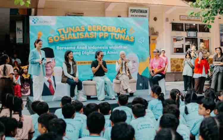 Menkomdigi Ajak Orang Tua Dampingi Anak Bangun Kebiasaan Digital Sehat