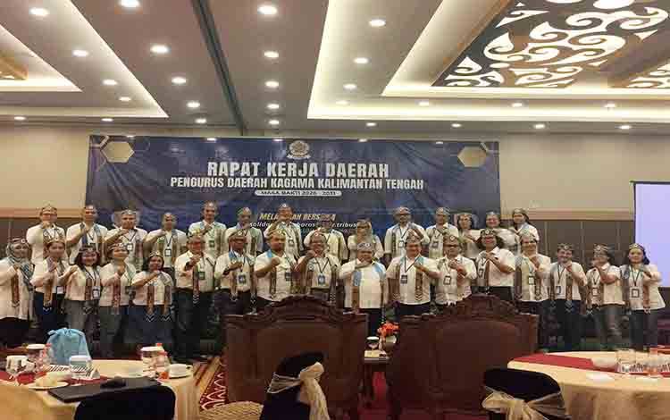 Juni Gultom Dorong Kagama Kalteng Rumuskan Kebijakan Pengelolaan SDA untuk Kesejahteraan Masyarakat