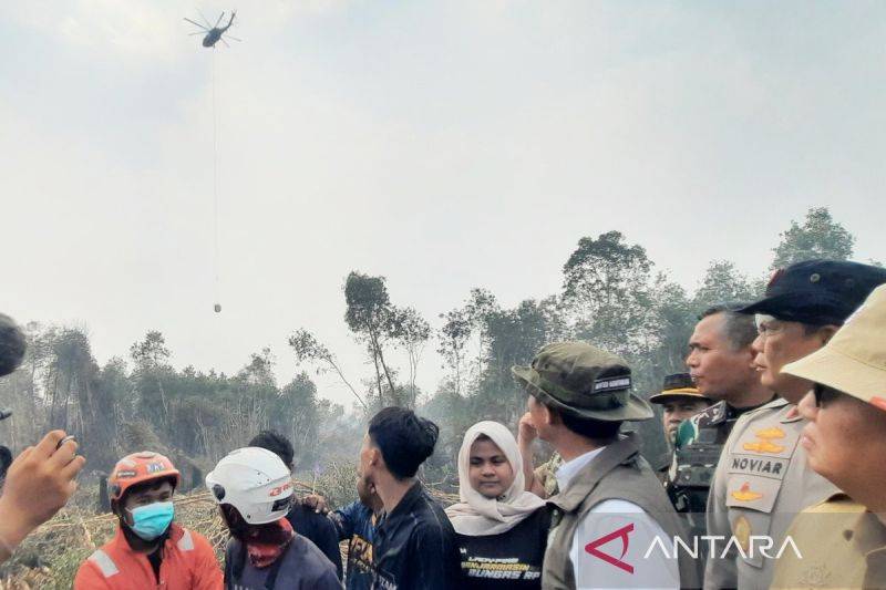 Menhut Pastikan Helikopter Water Bombing Tetap Siaga, Termasuk di Kalteng