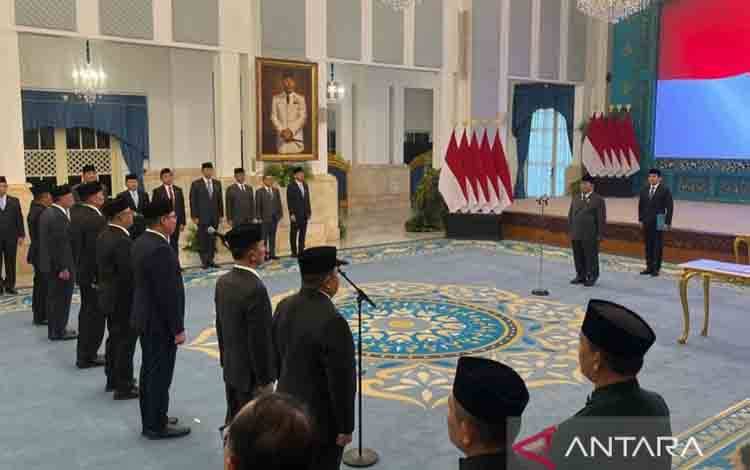 Prabowo Lantik Kristomei Sianturi sebagai Kepala BNPB