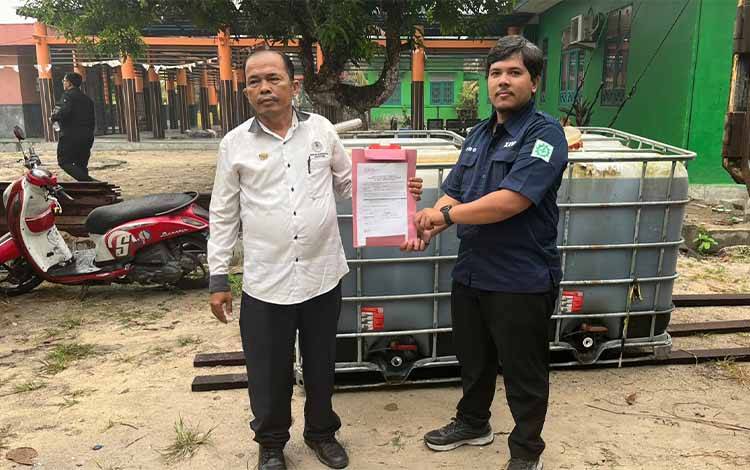 CBI Group Kembali Membantu 2.000 Liter Dexlite dan 4 IBC Tank untuk Penanganan Karhutla TNTP