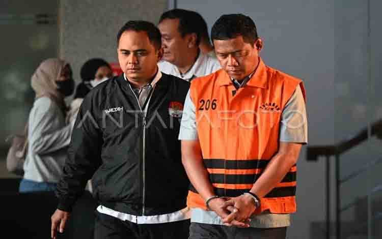 KPK Duga Adik Eks Kepala BNPB Pakai Dana Kebencanaan untuk Beli Saham