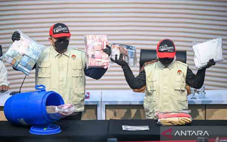 KPK: Kepala BPK Jateng Minta Rp600 Juta, Bupati Klaten Nego Rp400 Juta