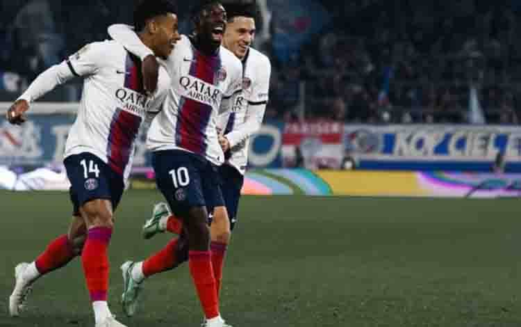 PSG Rebut Puncak Klasemen Setelah Menang 3-1 atas Strasbourg