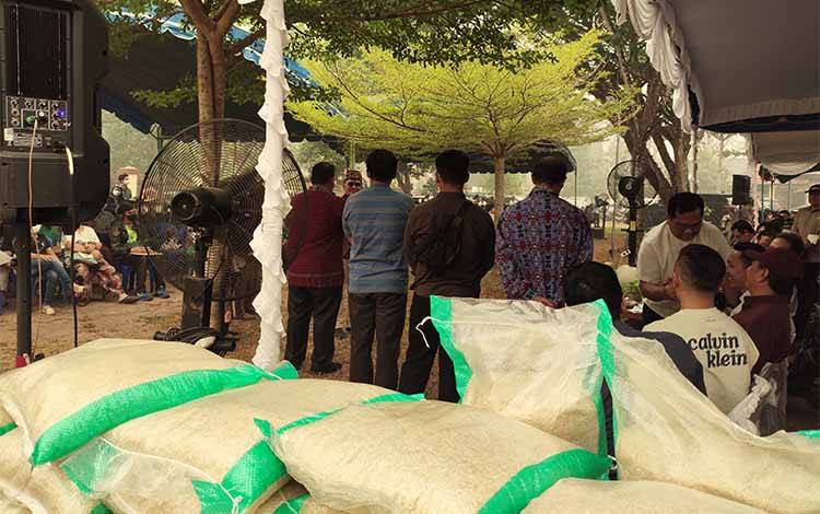 Pembimas Katolik Apresiasi Gubernur Kalteng Sapa Pekerja Keagamaan di Tengah Kabut Asap
