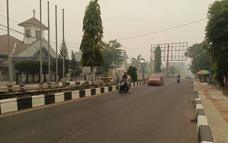 Kabut Asap Selimuti Sampit, Angin Tercatat Tenang pada Rabu Pagi