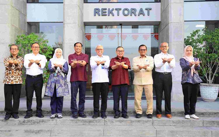 Kemnaker Dorong Lulusan Kampus Lebih Siap Masuk Industri lewat Teaching Factory dan Karirhub